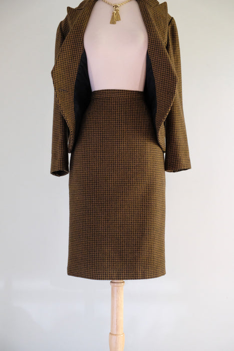 Vintage 1980's Does 40's Copper Houndstooth Wool Power Suit by Claude Bert / S