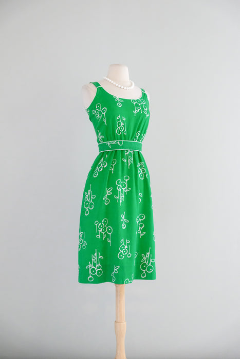 Adorable 1970's Kelly Green Sundress by Lanz / Sz S