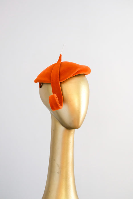 Wonderful 1940’s Burnt Orange Austrian Sculptural Hat / OS