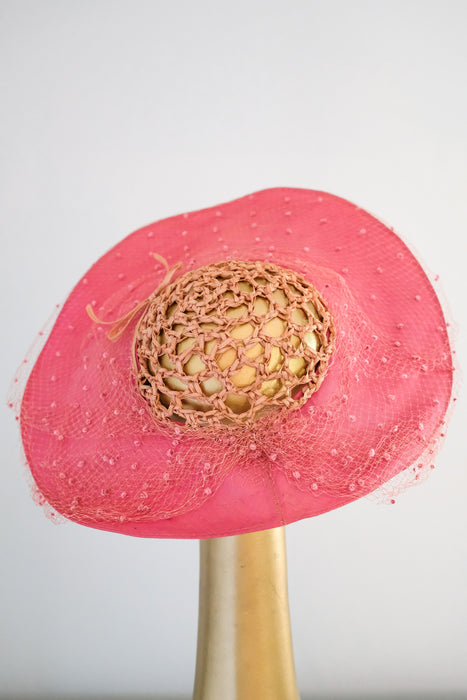 Delightful 1940's Raspberry Straw Cartwheel Hat by Hattie Carnegie / OS