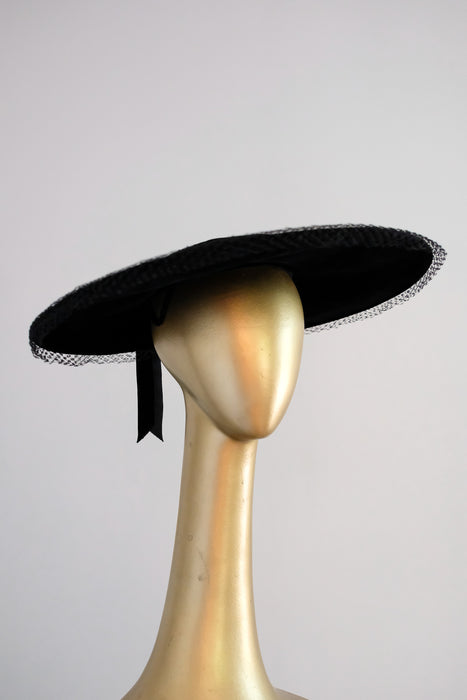 Elegant 1950's Velvet Noir Wide Brim Hat / OS