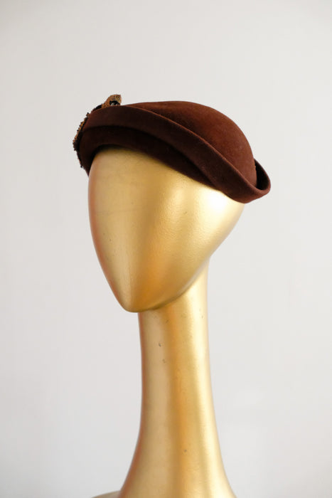 Vintage 1940's Brown Felt Cocktail Hat with Bronze Beaded Crane by Sunnyland / OS