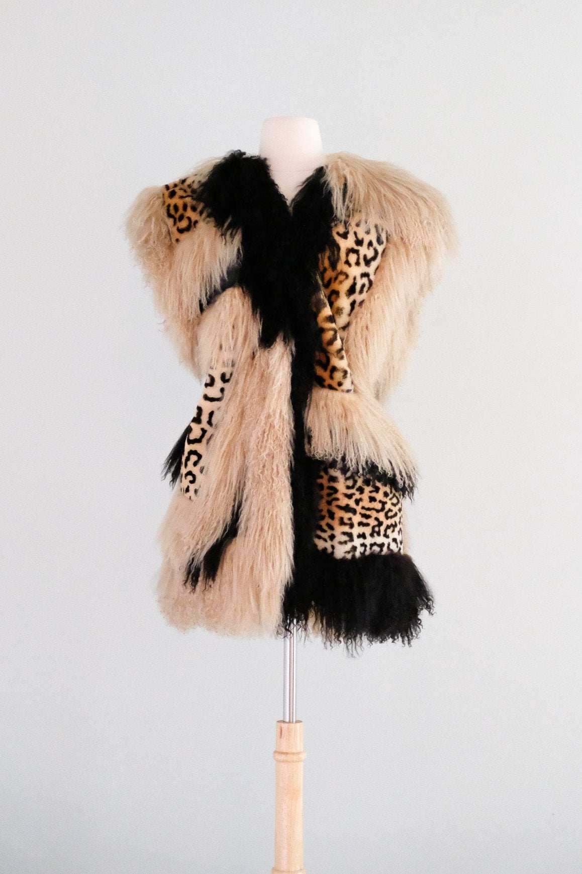 EPIC Vintage Adrienne Landau Patchwork Fur Vest / M/L – Xtabay Vintage