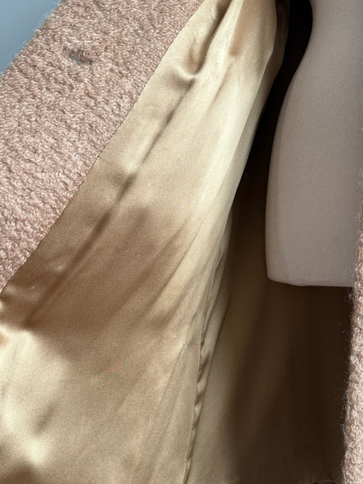 Elegant 1950s Lipman’s Carillon Wool Bouclé Coat with Mink Collar / ML