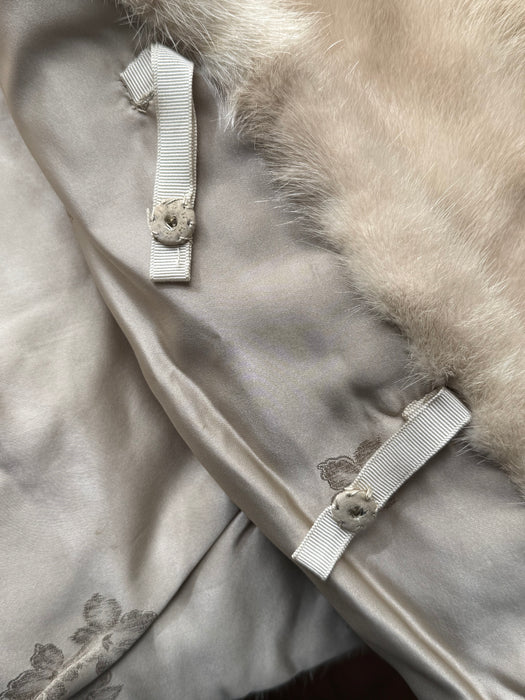 Layaway Final: Exquisite 1960’s Platinum Blond Mink Jacket With Opalescent Buttons / M