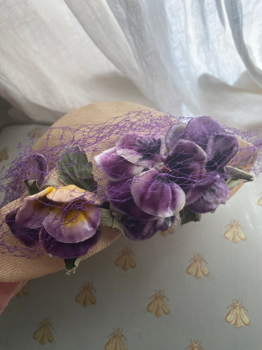 Vintage 1930's Straw Summer Hat With Purple Bow and Pansies / Small