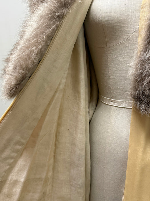 Spectacular Couture Antique Silk Kimono With Fox Fur Collar / OS