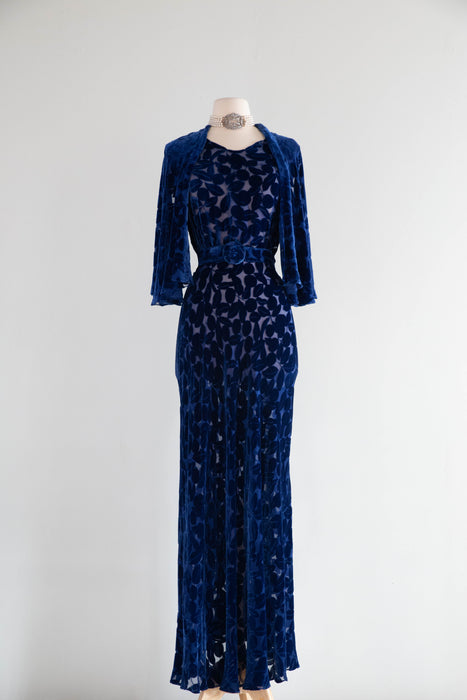 Exquisite 1930s Sapphire Devoré Velvet Bias Cut Evening Gown & Cape / M