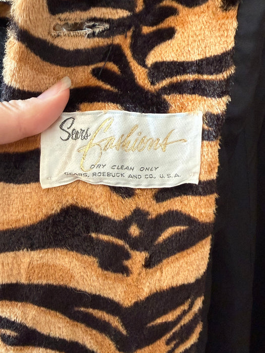 Iconic 1960's Tiger Print Faux Fur Princess Style Coat / M