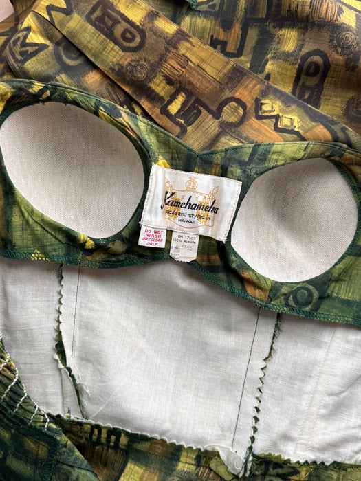 Showstopping 1960's Kamehameha Sarong Hawaiian Dress With Built In Bra / XS