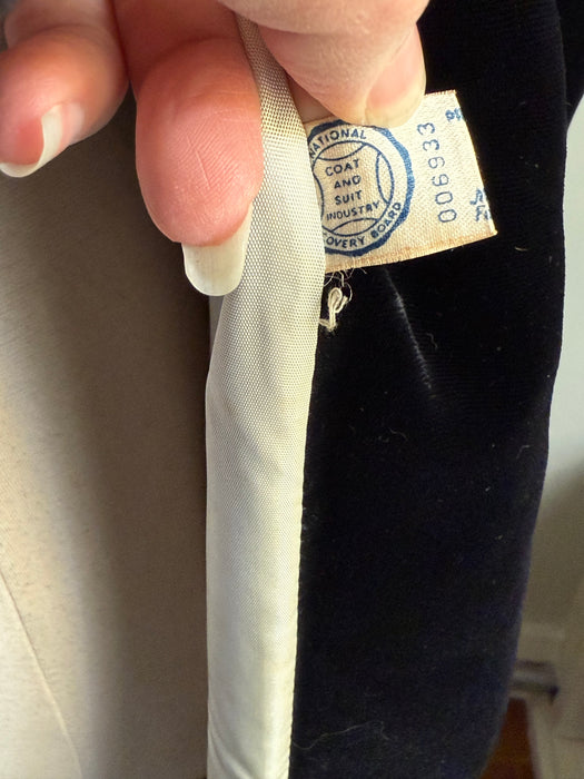 Old Hollywood 1930's Black Velvet Hooded Evening Coat With Ermine Trim / Small