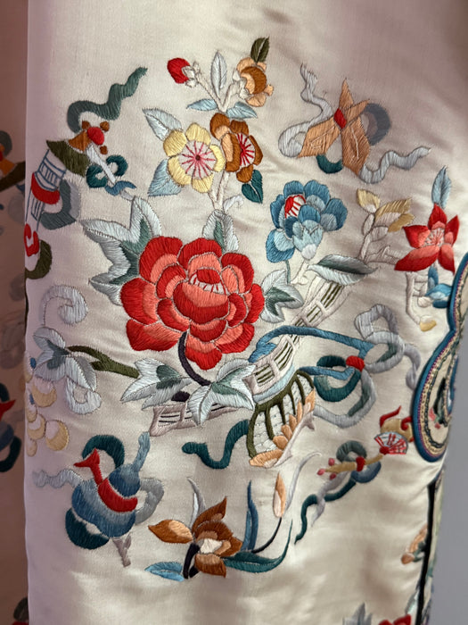 Exquisite Antique Hand Embroidered Silk Chinese Robe Circa 1900-1930 / M