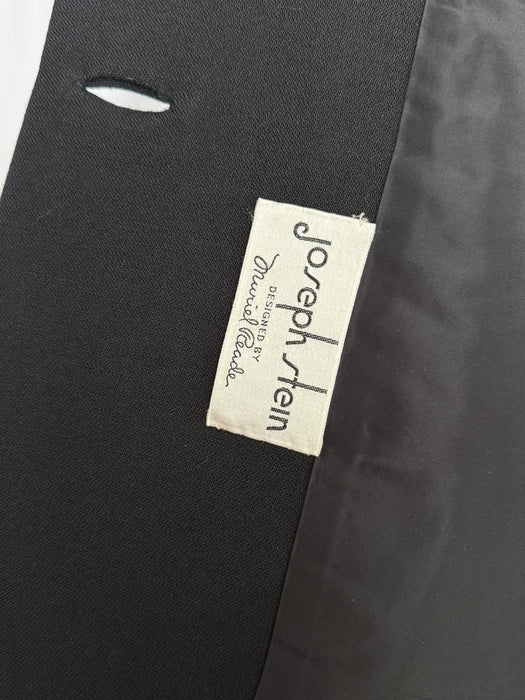 Impeccable 1960's Black Wool Coat With Velvet Collar From Joseph Stein / M