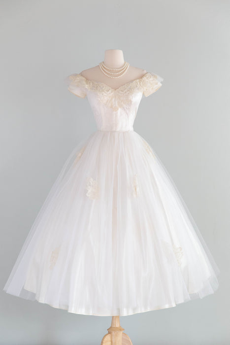 Exquisite Vintage 1950’s Ballet 🩰 Length Wedding Dress / S