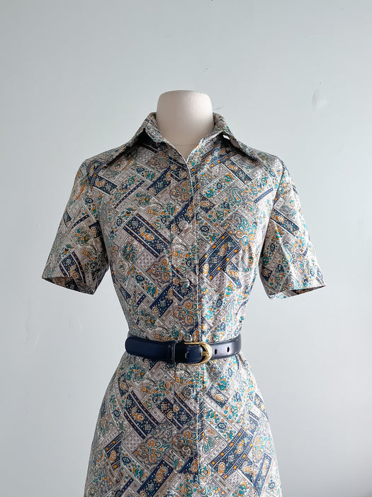 Amazing Paisley Printed 1960's Shirt Dress / Sz M