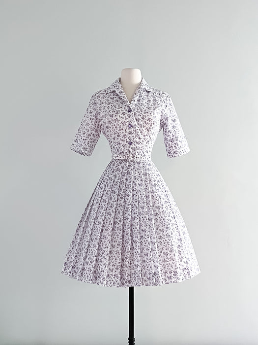 Adorable Early 1960's Violet Rose Printed Shirt Dress  / Sz S