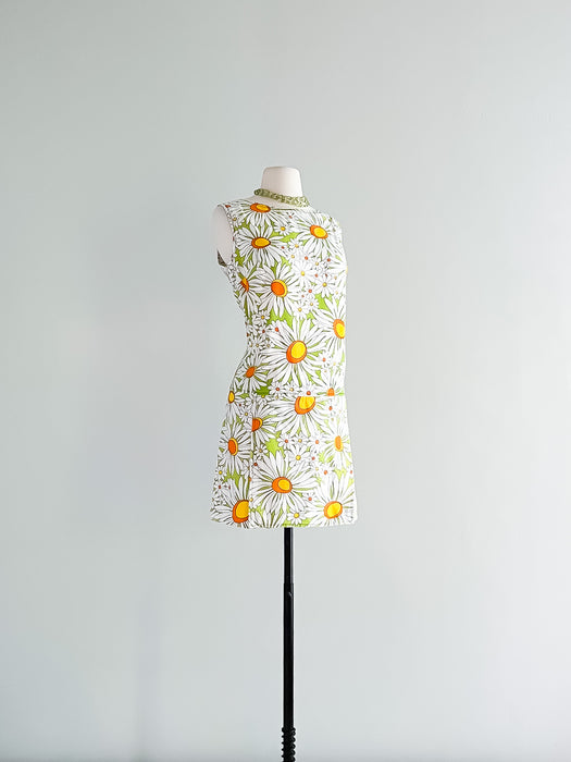 Amazing Daisy Print 1960's Mod Romper Dress / Sz L