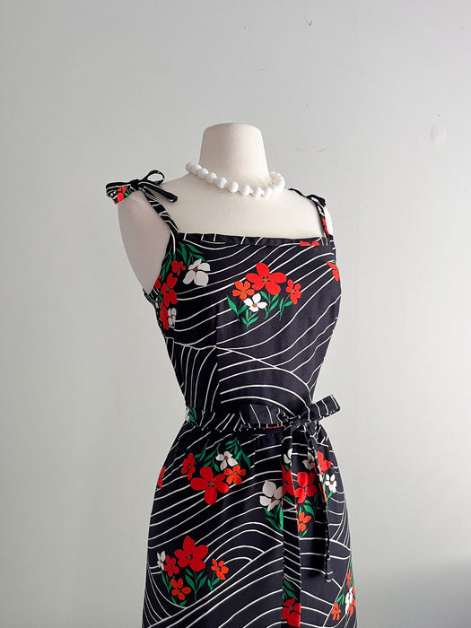 Sweet 1970’s Malia Honolulu Floral Print Dress / Sz S
