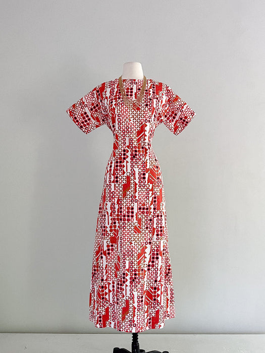 Amazing 1960's Retro Printed Maxi Dress / Sz M/L