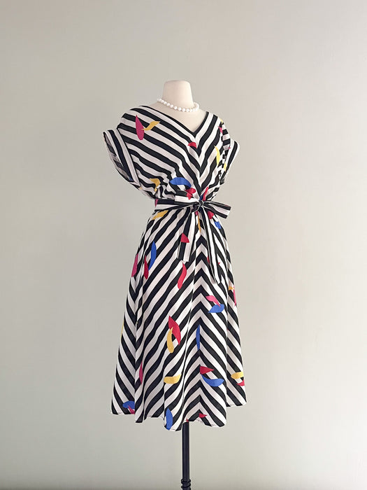 Bold 1980's Chevron Stripe Cotton Day Dress / Sz M/L