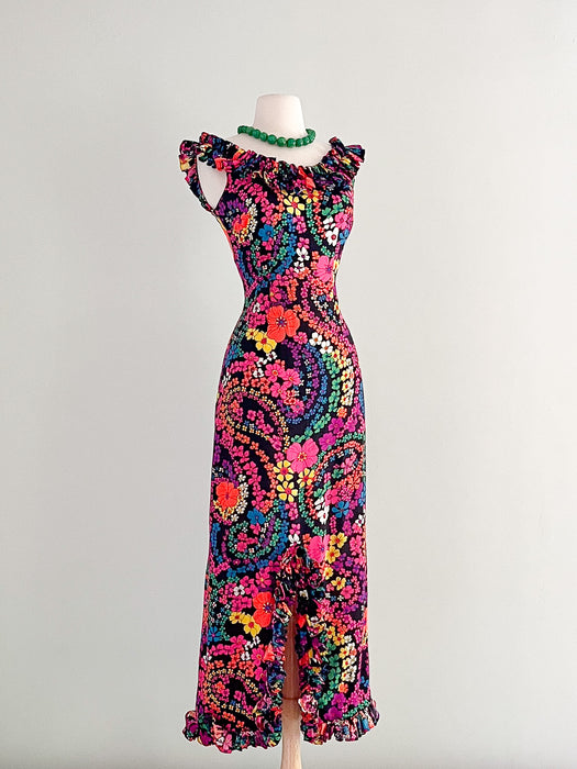 Coolest 1970's Flower Power Ruffled Maxi Dress / Sz M