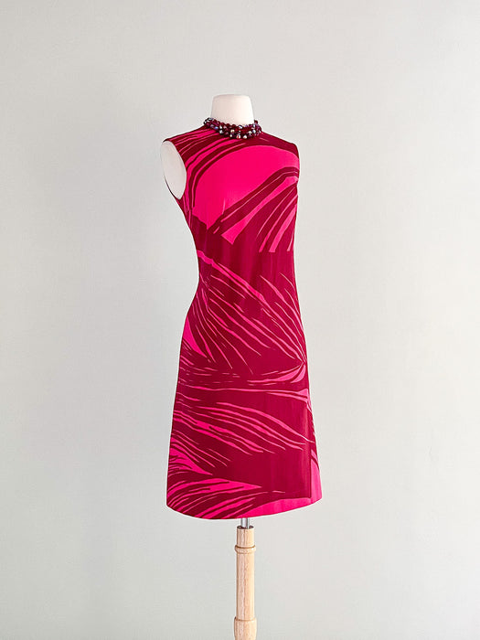 Fabulous 1960's Fuchsia Dream Dress in Stunning Abstract Print / Sz M/L