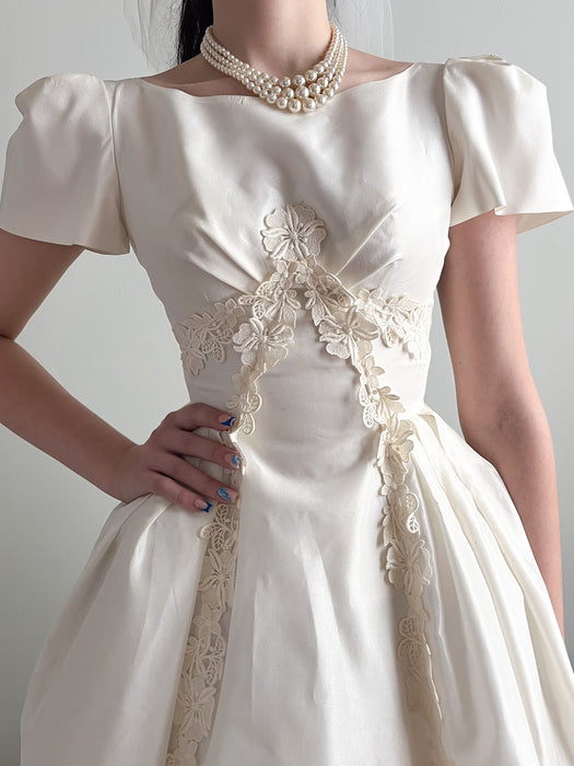 Sweetest 1950's Ivory Courthouse Wedding Dress / Sz XS