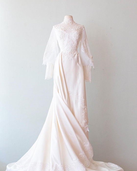 The Dreamiest Vintage Wedding Gown By Alfred Angelo / SM