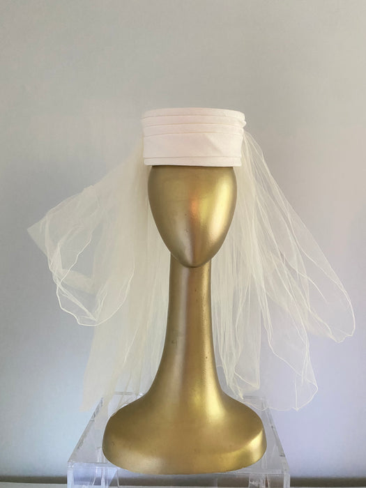 Darling 1960's Custom Made Pillbox Wedding Hat / OSFM