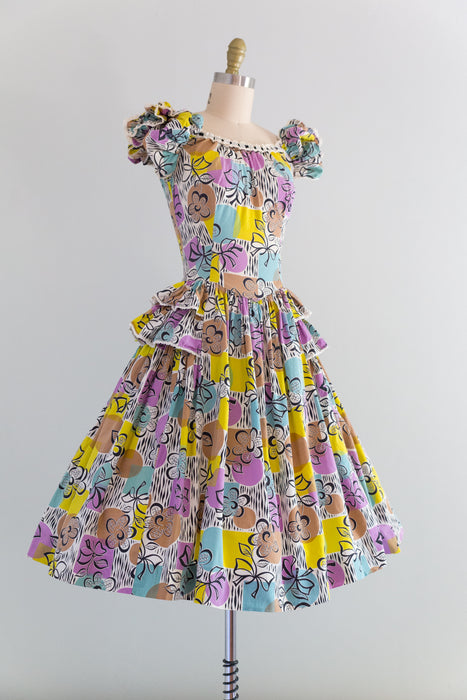 Wonderful Whimsical 1940's Cotton Day Dress / Waist 26"