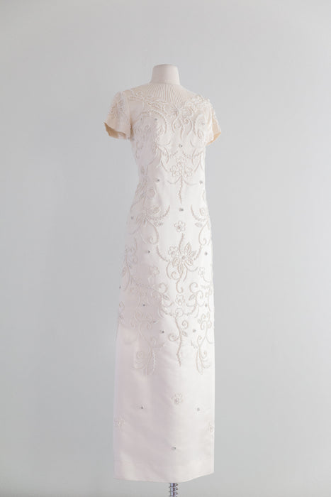 Exquisite 1960's Hand Beaded Silk Wedding Gown / Medium