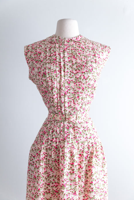 Classic 1950's Silk Floral Print Dress By Tal Saunders / Waist 30"