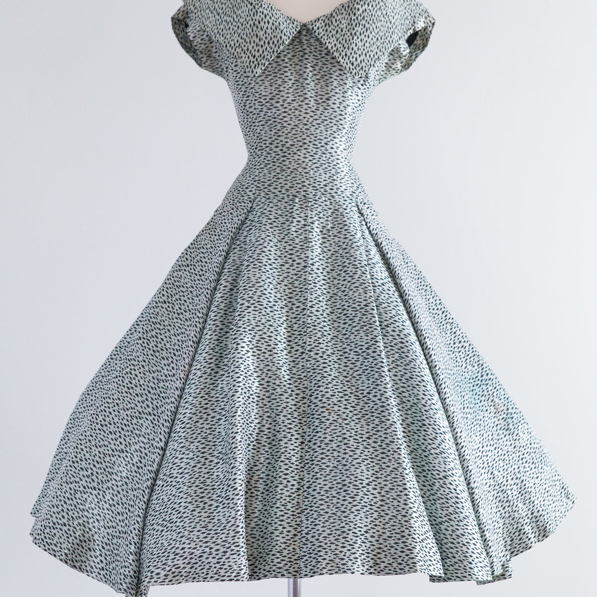 Gorgeous Lilli Ann 1950's Metallic Silver Black Speckled Vintage Dress   Xtabay Vintage
