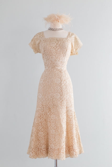 1950's Fine French Lace Cream Cocktail Dress by Milmont / Waist 28