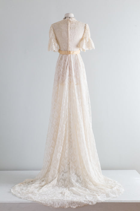 1960s Ivory Lace Wedding Gown Buttons Down The Front / Small Xtabay Vintage 1960s Ivory Lace Wedding Gown Buttons Down The Front / Small Xtabay Vintage
