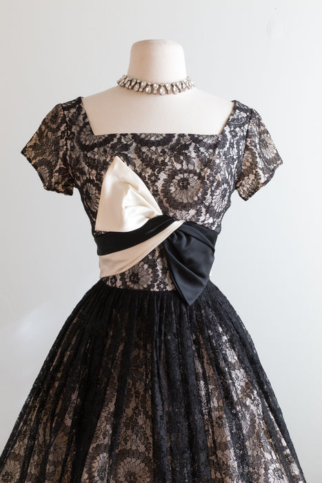 Stunning 1950's Black & White Lace Party Dress With Full Skirt / Waist 26"