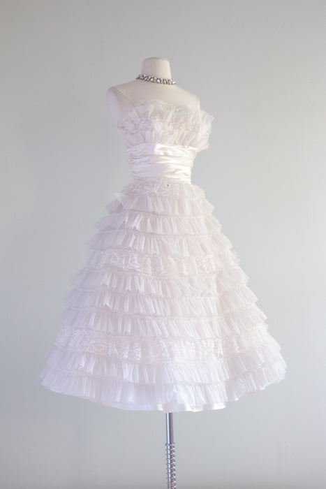 1950's Tiered Ruffle Strapless Wedding Dress / Waist 26
