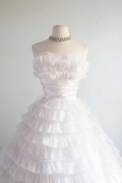1950's Tiered Ruffle Strapless Wedding Dress / Waist 26