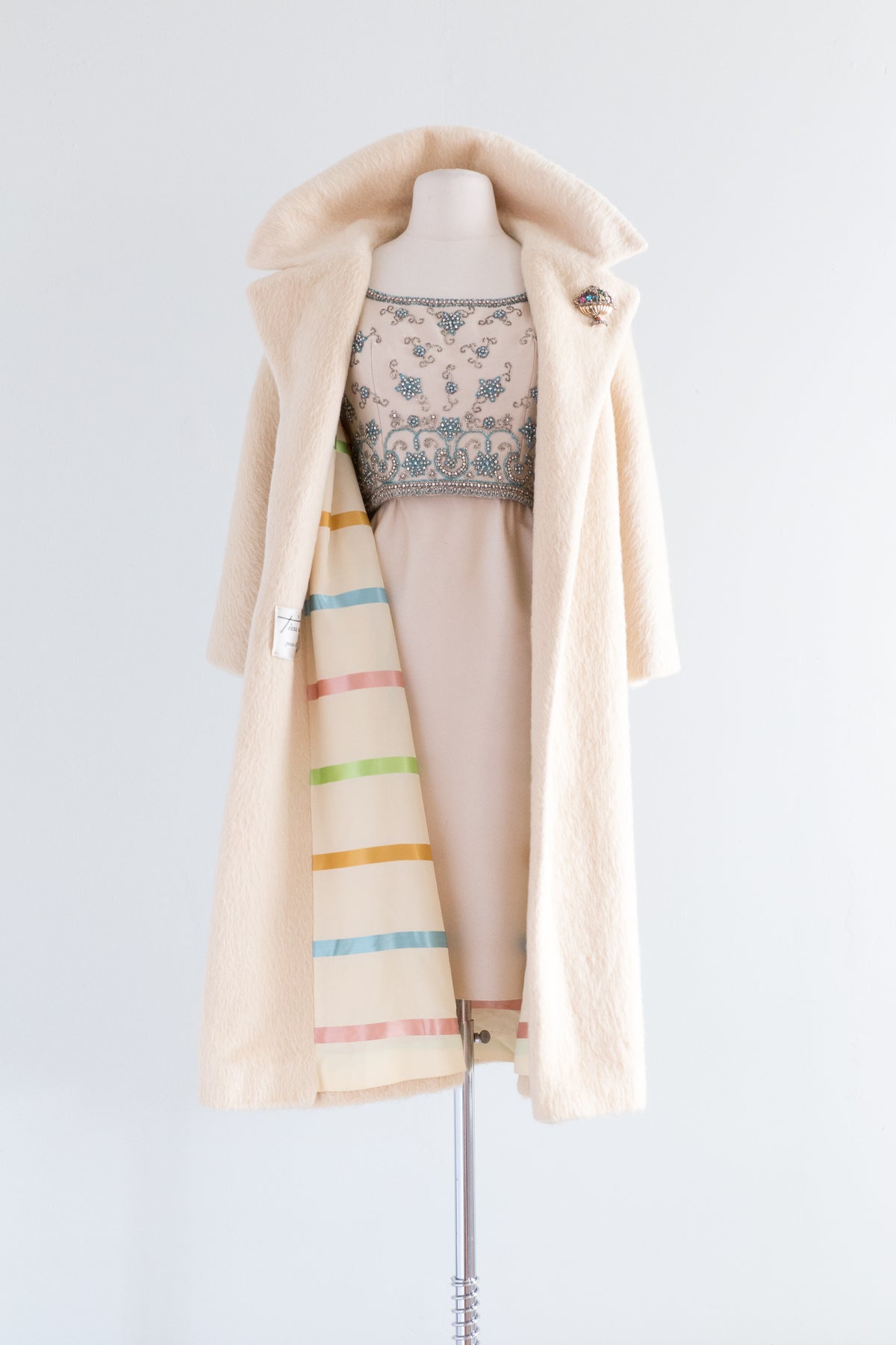 2021-11-20_42of65_1200x1800.