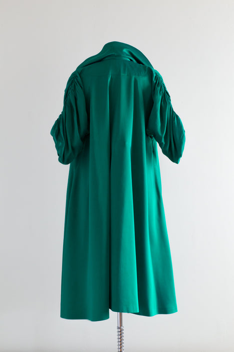 Stunning 1950's Emerald Green Opera Coat With Shirred Sleeves / Medium