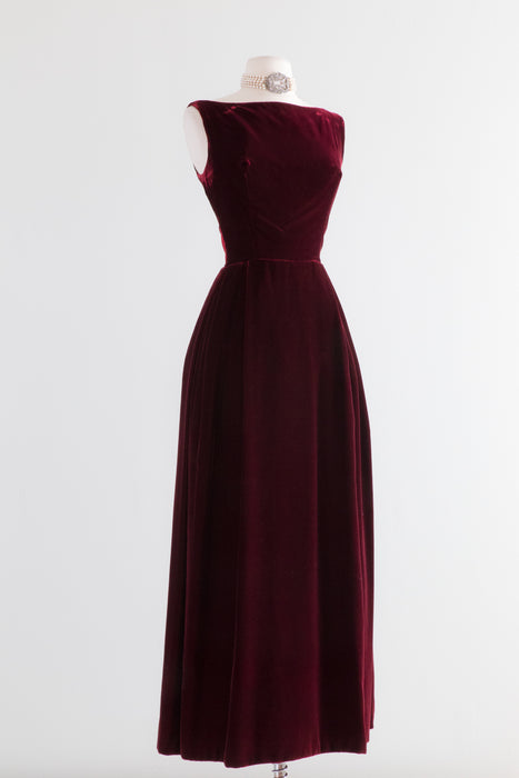 Spill The Wine ...Fabulous 1960's Pinot Noir Velvet Evening Gown / Small