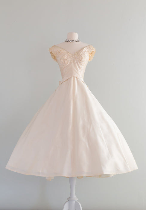 Stunning 1950's Ivory Silk Organza Tea Length Wedding Dress / XS