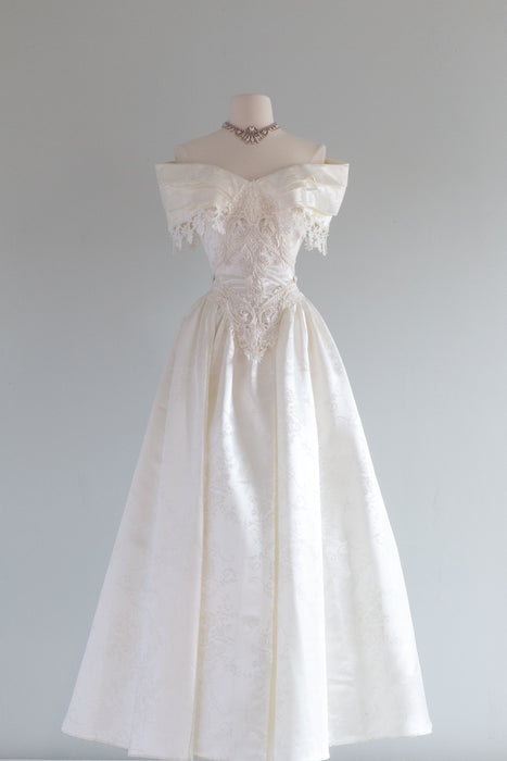 Vintage 1980's Candlelight Satin Fairytale Wedding Gown By Jessica McClintock / Waist 28"