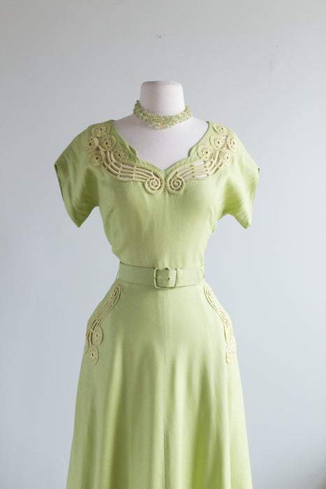 Late 1940's Chartreuse Green Rayon Dress By Ellen Kaye / Medium