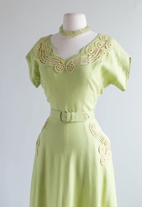 Late 1940's Chartreuse Green Rayon Dress By Ellen Kaye / Medium