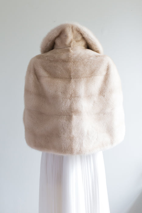 Vintage 1960's Ivory Pearl Mink Wrap With Pockets / OS