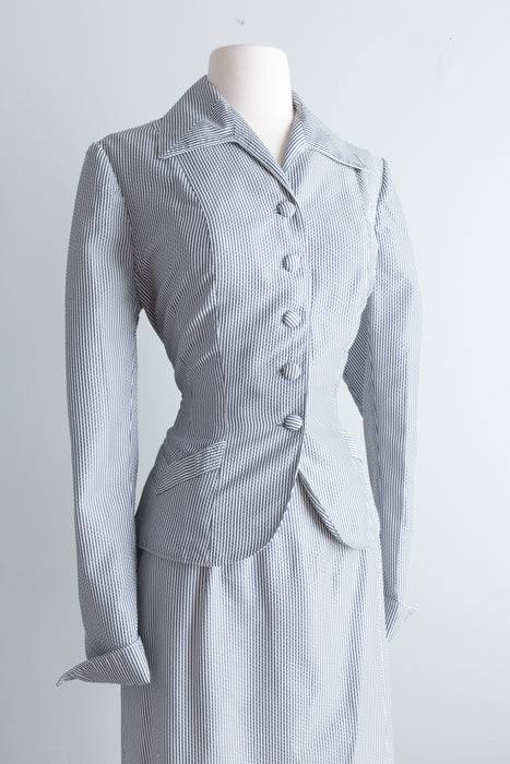 1950's Grey & White Seersucker Suit With Matching Shoes / Medium
