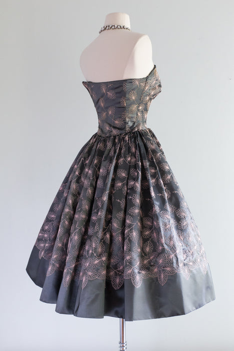 Exquisite 1950's Embroidered Leaves Silver Taffeta Party Dress / XS