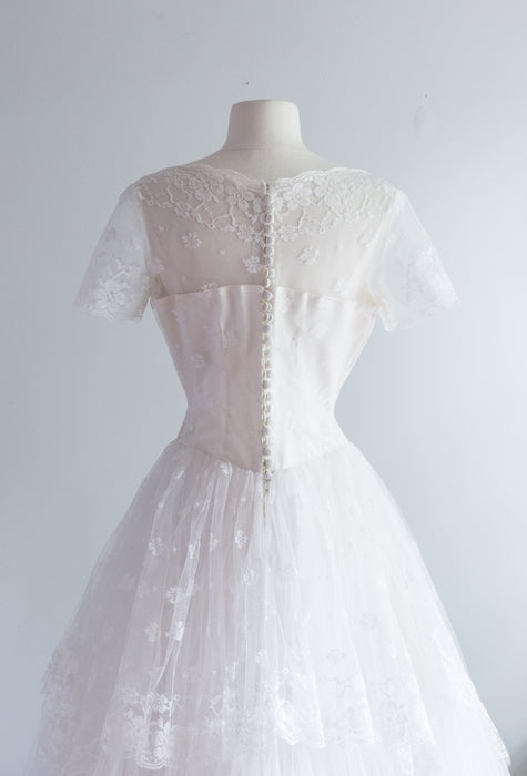 Vintage 1950's Princess Wedding Dress With Full Lace and Tulle Skirt / Waist 26"