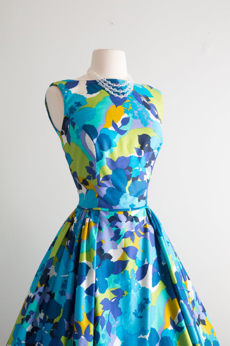 Vintage 1960's Kamehameha Polished Cotton Summer Dress / Waist 26"